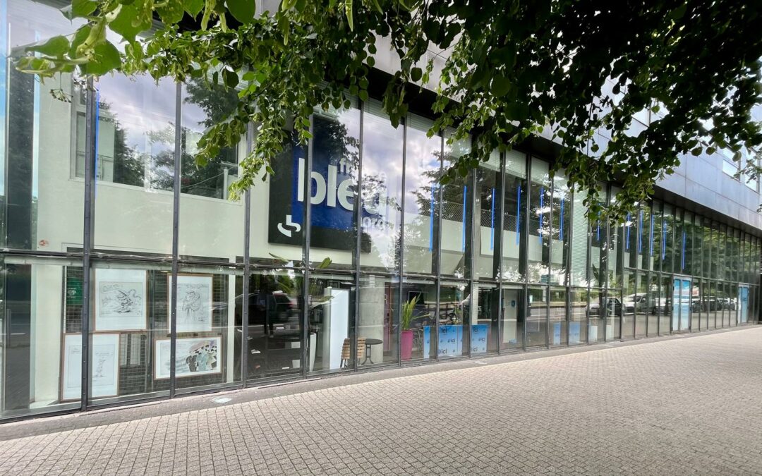 ICI Changement de décors !